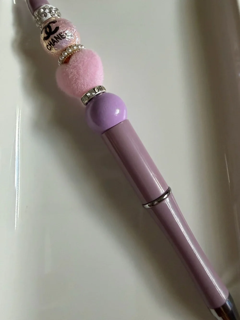 BEADED PEN